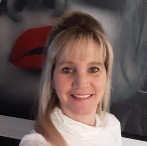 Meet your Posher, Nancy